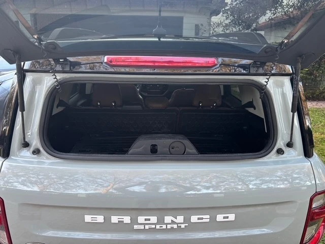 2021 Ford Bronco 6th Gen - Image 17 of 20