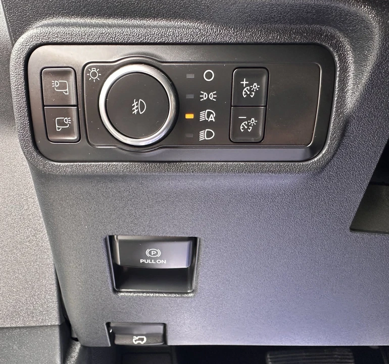 2021 Ford Bronco 6th Gen - Image 15 of 29