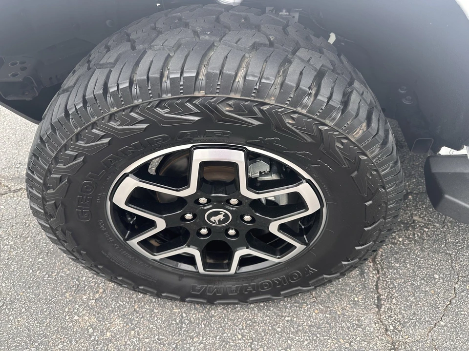 2021 Ford Bronco 6th Gen - Image 28 of 29