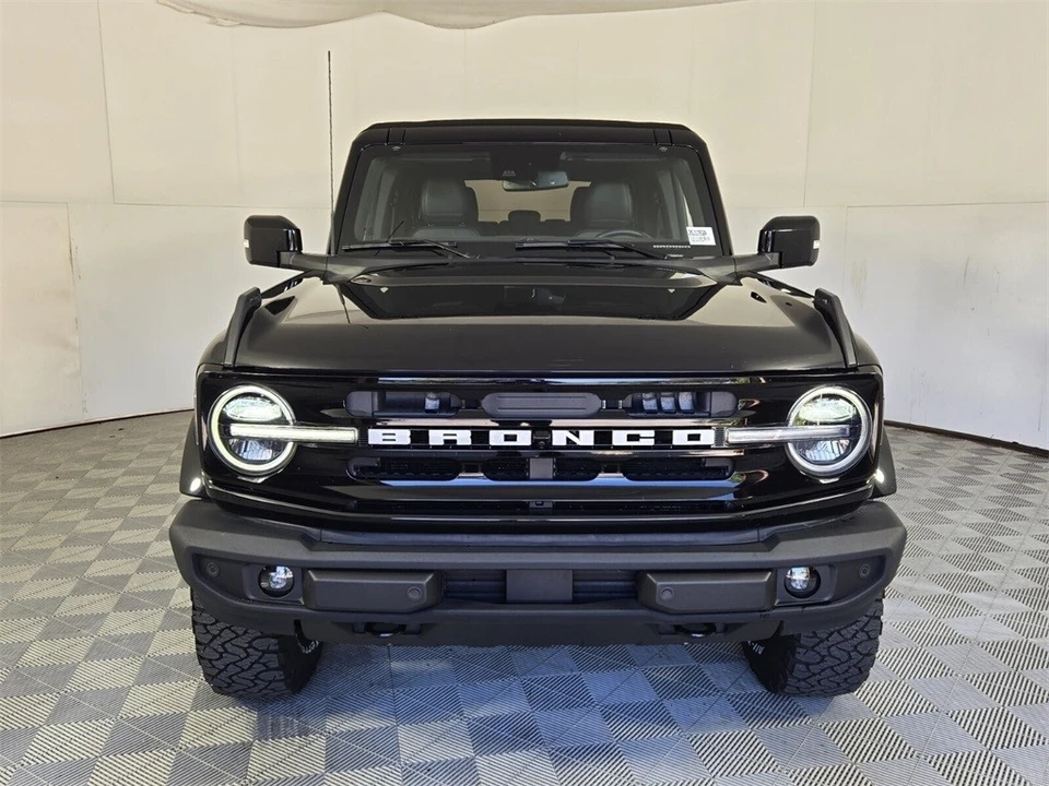 2021 Ford Bronco 6th Gen - Image 3 of 12