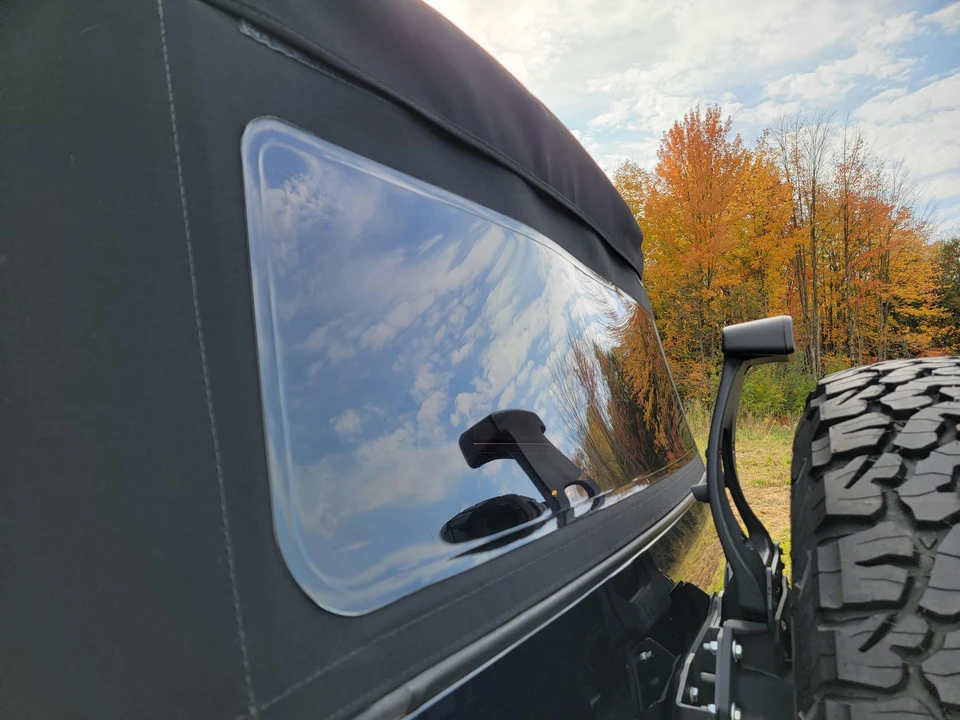 2021 Ford Bronco 6th Gen - Image 25 of 31