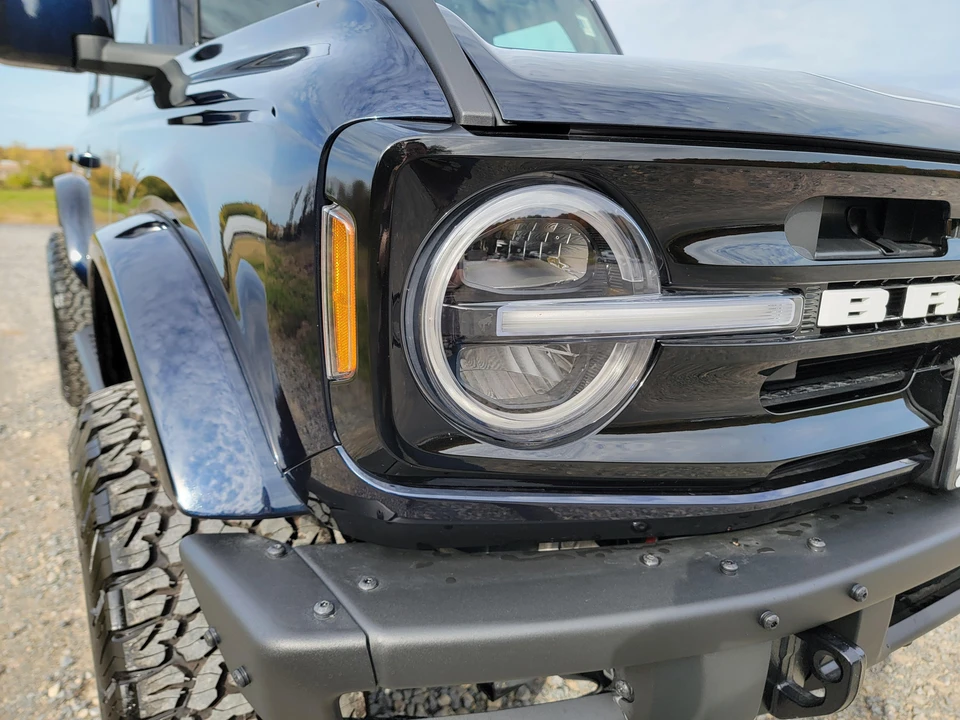 2021 Ford Bronco 6th Gen - Image 15 of 31
