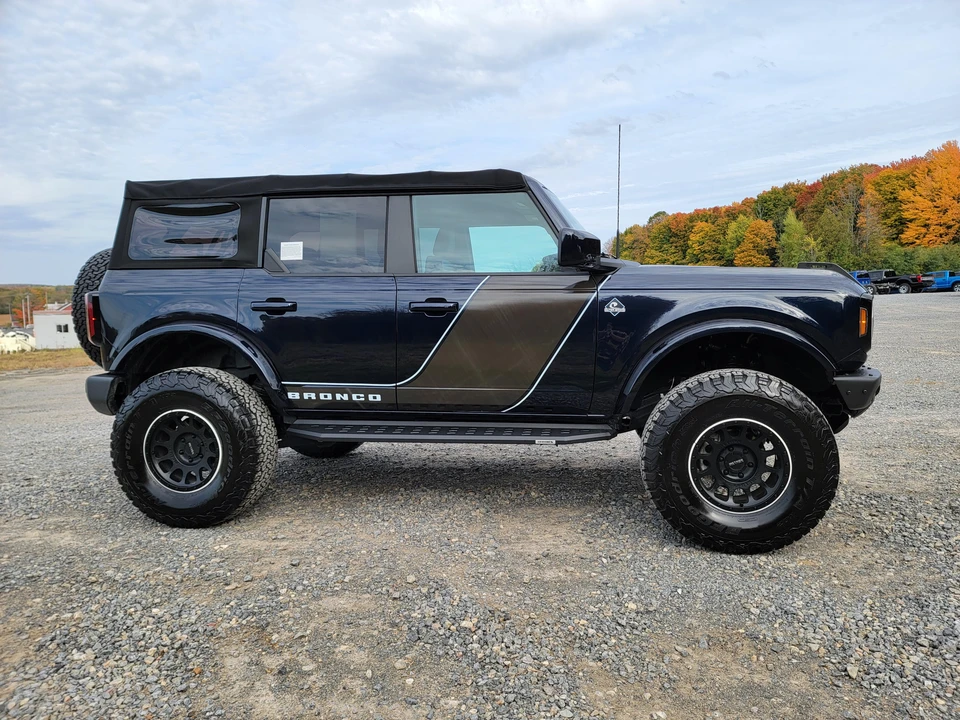 2021 Ford Bronco 6th Gen - Image 13 of 31