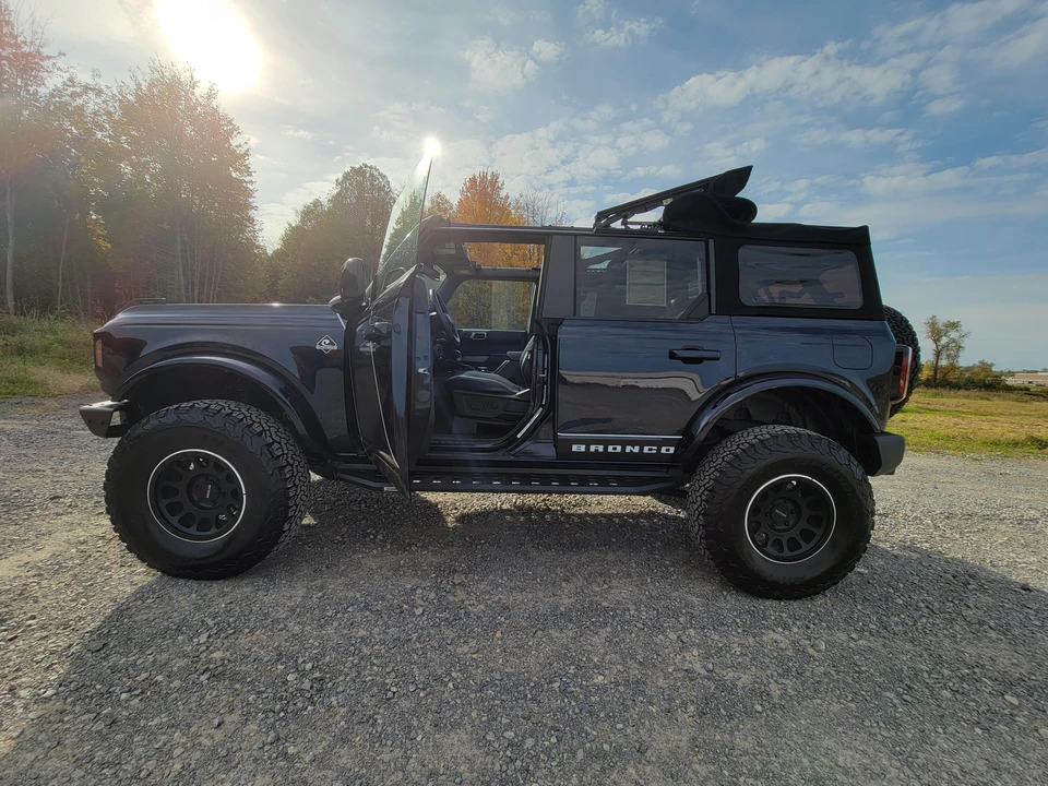 2021 Ford Bronco 6th Gen - Image 9 of 31