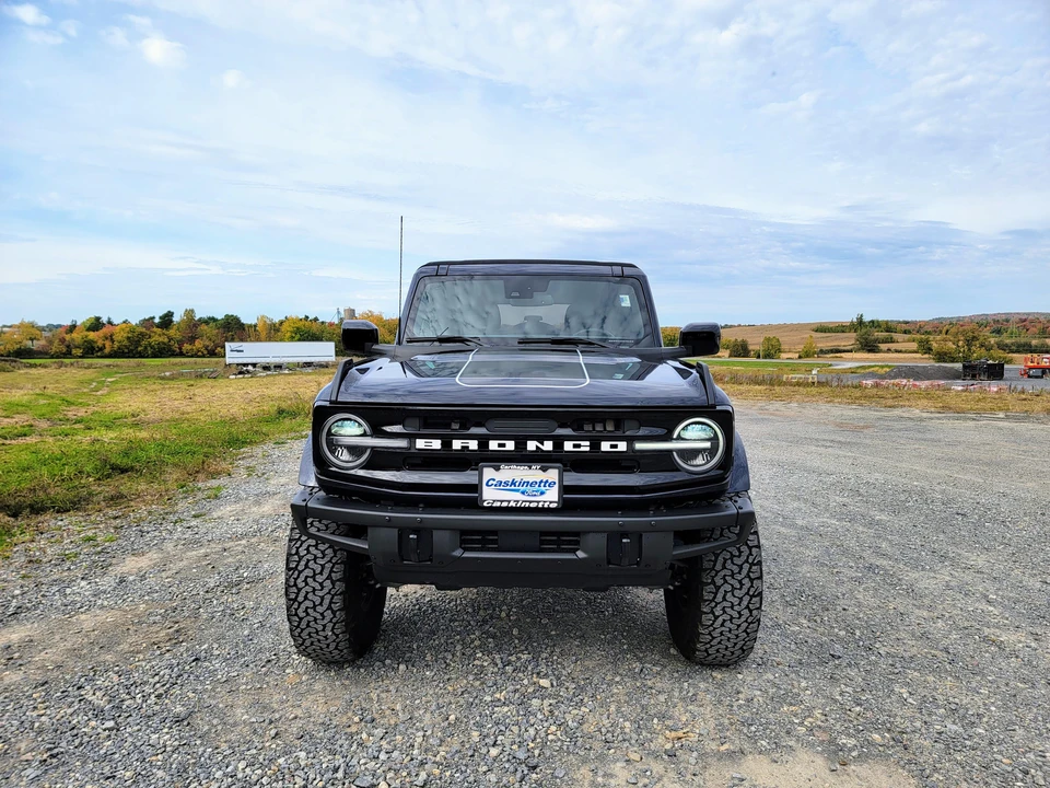 2021 Ford Bronco 6th Gen - Image 6 of 31