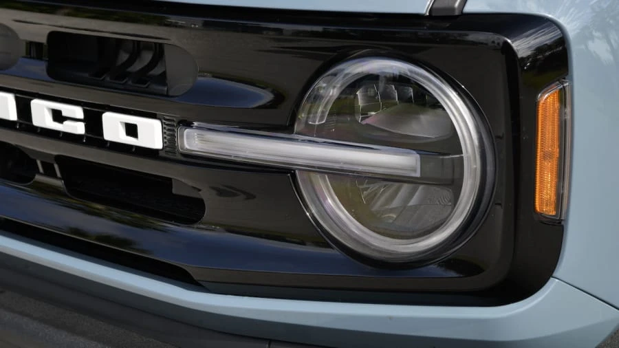 2021 Ford Bronco 6th Gen - Image 9 of 20