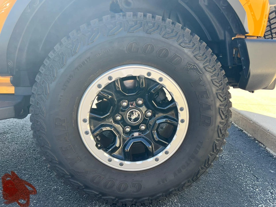 2021 Ford Bronco 6th Gen - Image 28 of 31