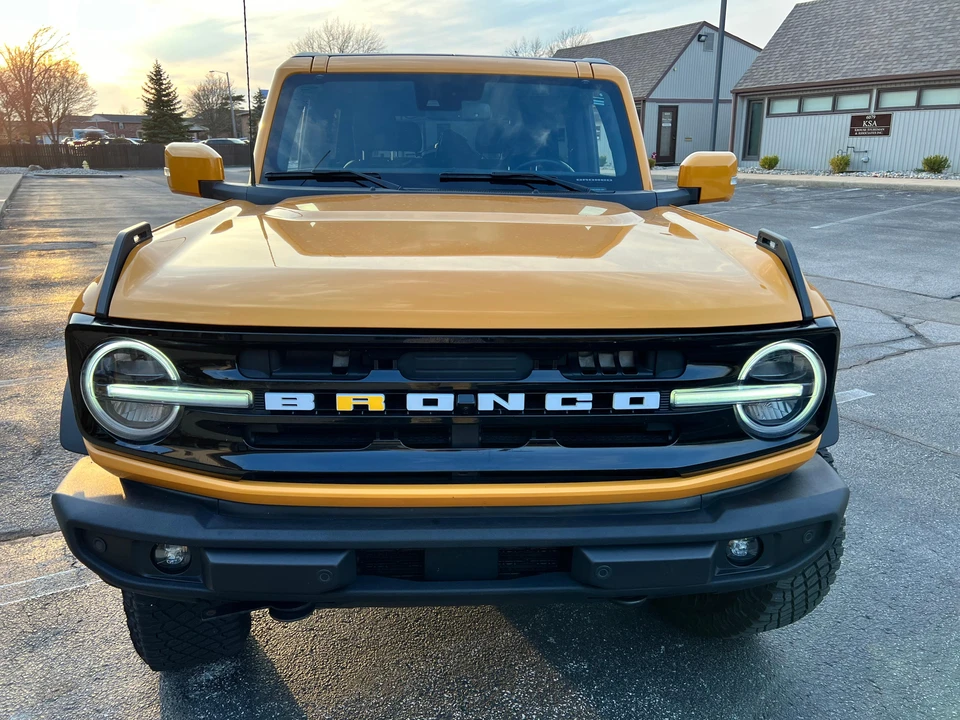 2021 Ford Bronco 6th Gen - Image 6 of 31