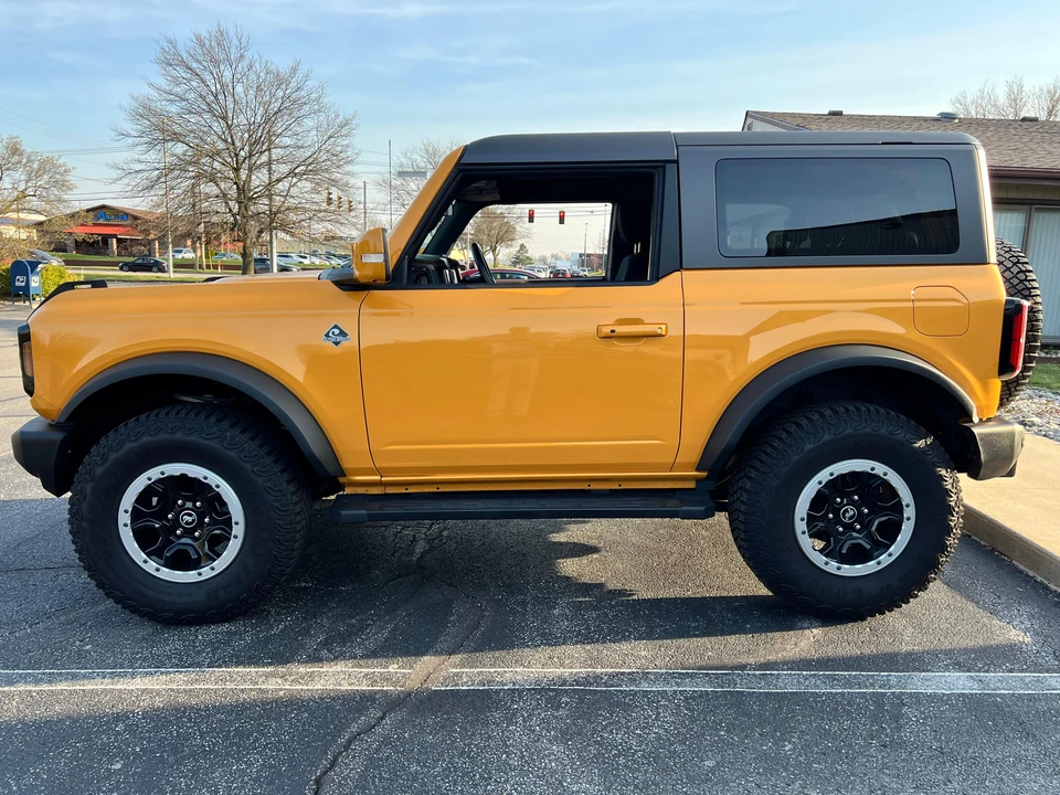2021 Ford Bronco 6th Gen - Image 10 of 31