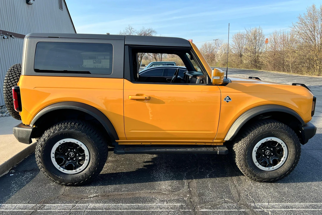 2021 Ford Bronco 6th Gen - Image 3 of 31