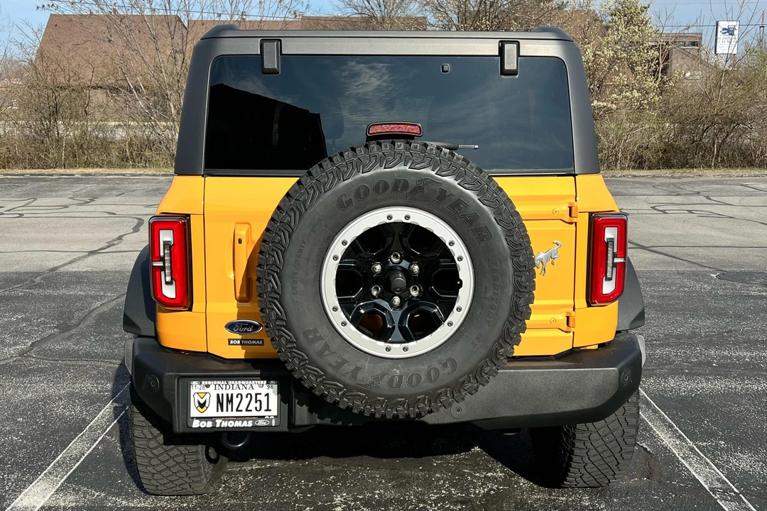 2021 Ford Bronco 6th Gen - Image 5 of 31