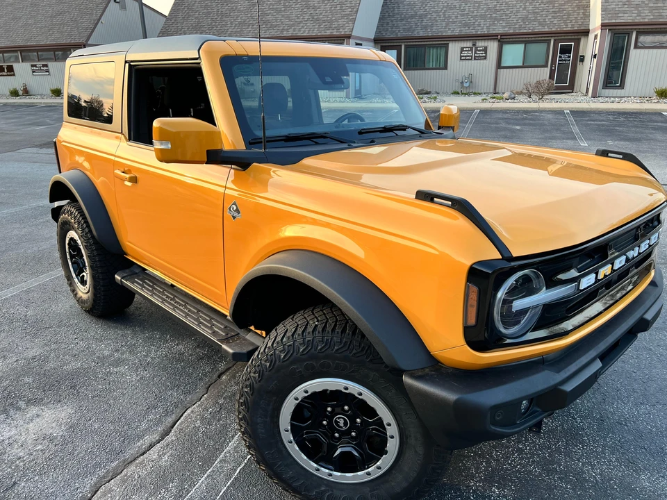2021 Ford Bronco 6th Gen - Image 16 of 31