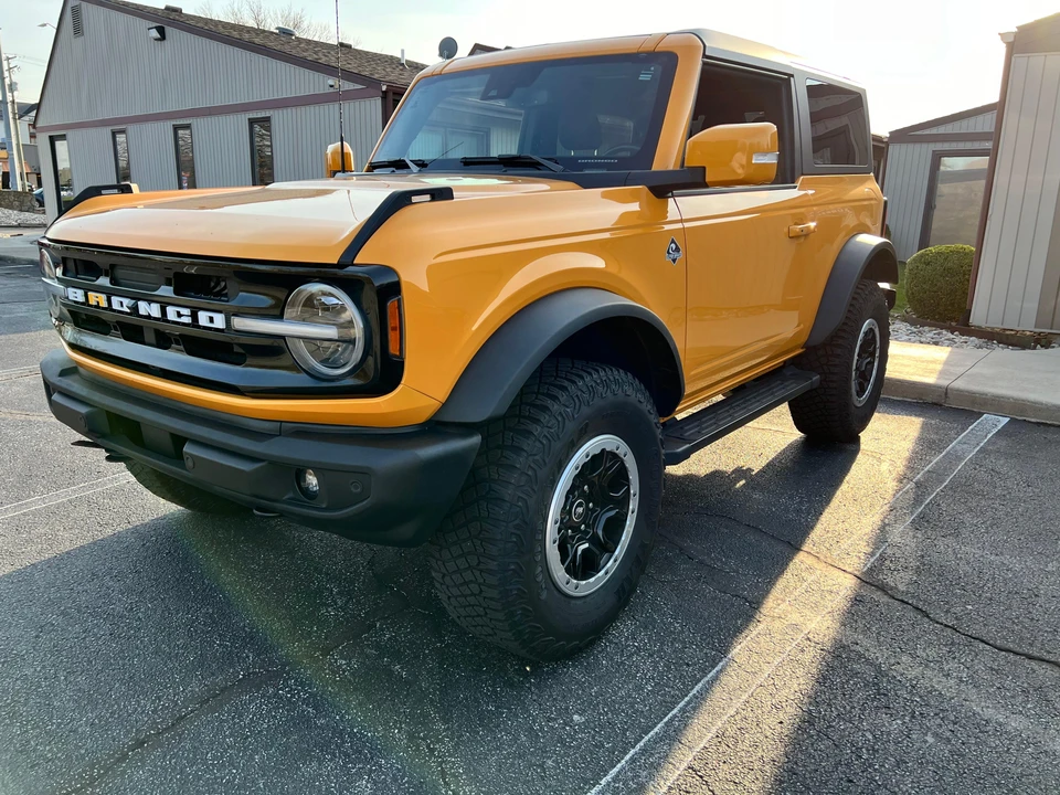 2021 Ford Bronco 6th Gen - Image 8 of 31