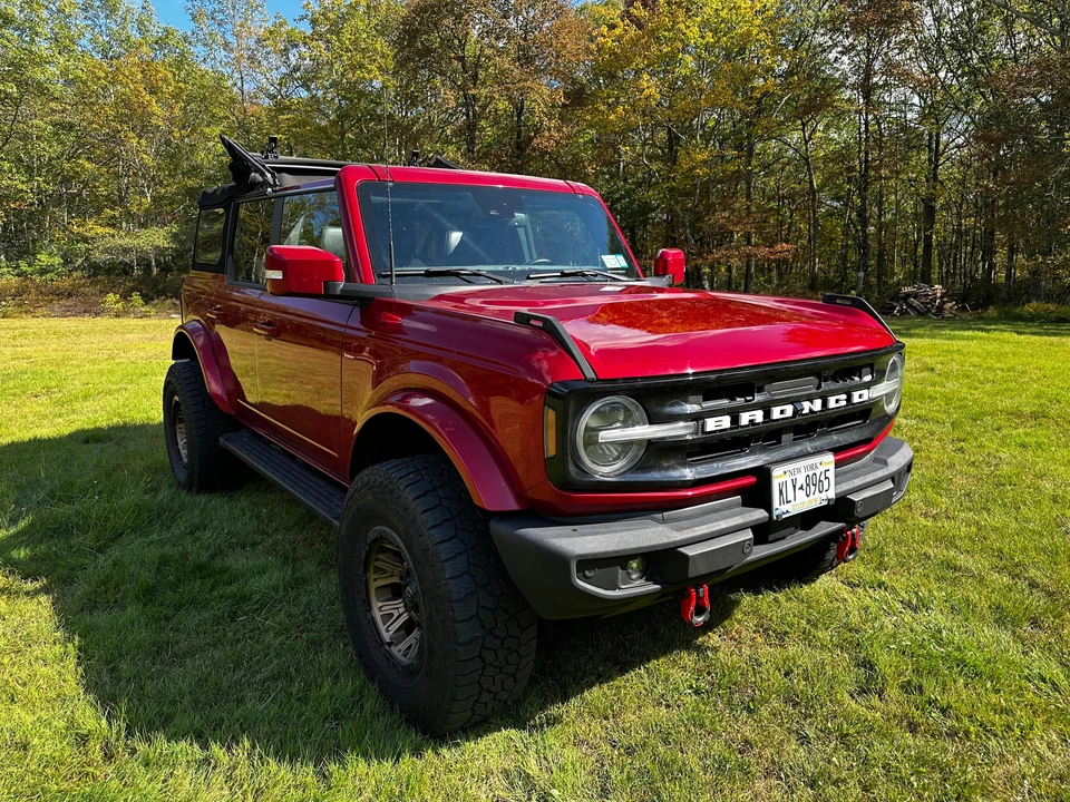 2021 Ford Bronco 6th Gen - Image 18 of 31