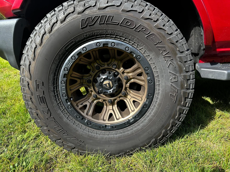 2021 Ford Bronco 6th Gen - Image 19 of 31