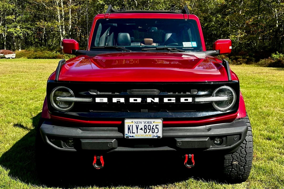 2021 Ford Bronco 6th Gen - Image 2 of 31