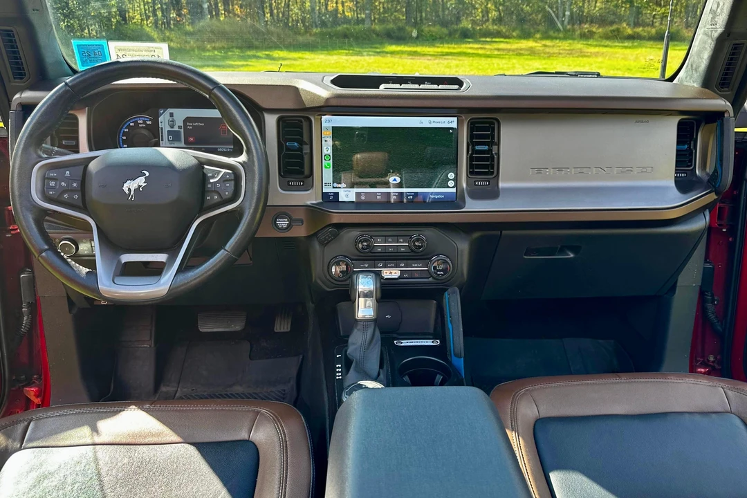 2021 Ford Bronco 6th Gen - Image 26 of 31