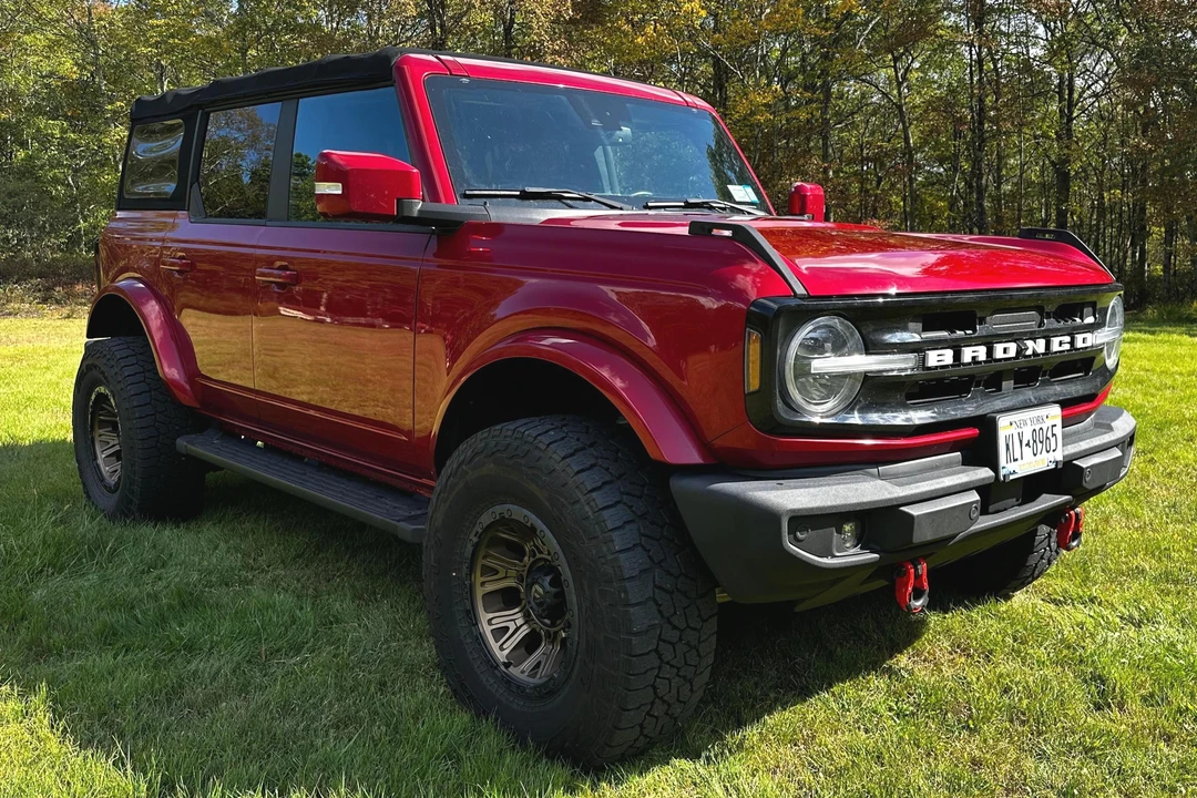 2021 Ford Bronco 6th Gen - Image 3 of 31
