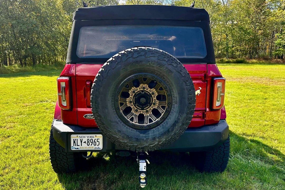 2021 Ford Bronco 6th Gen - Image 6 of 31