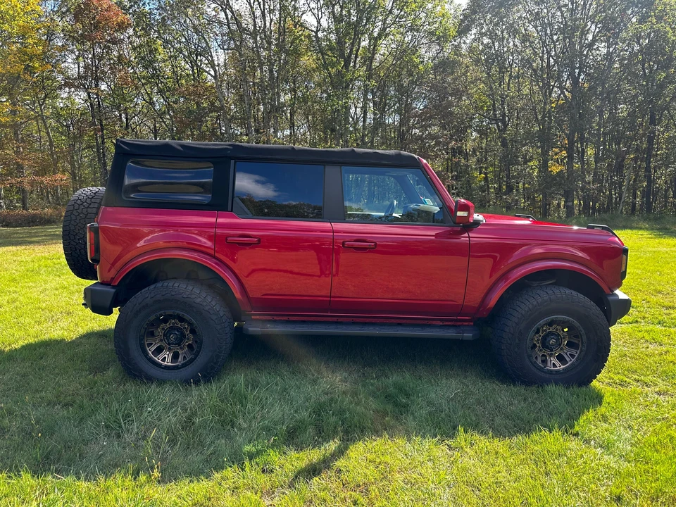 2021 Ford Bronco 6th Gen - Image 12 of 31