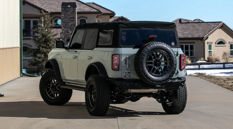 2021 Ford Bronco 6th Gen - Image 3 of 30
