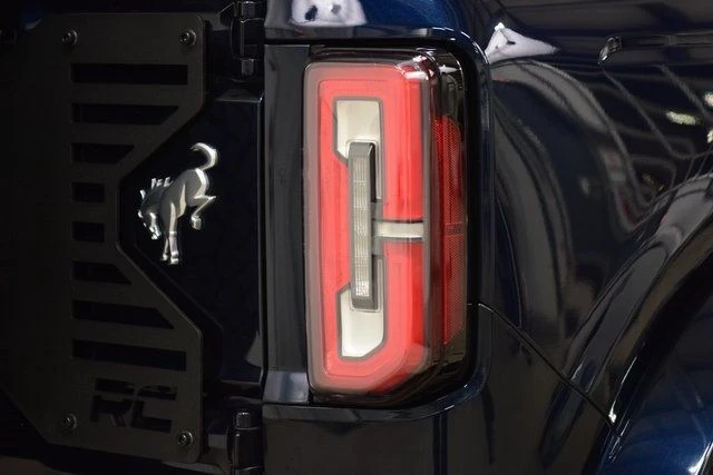 2021 Ford Bronco 6th Gen - Image 16 of 31