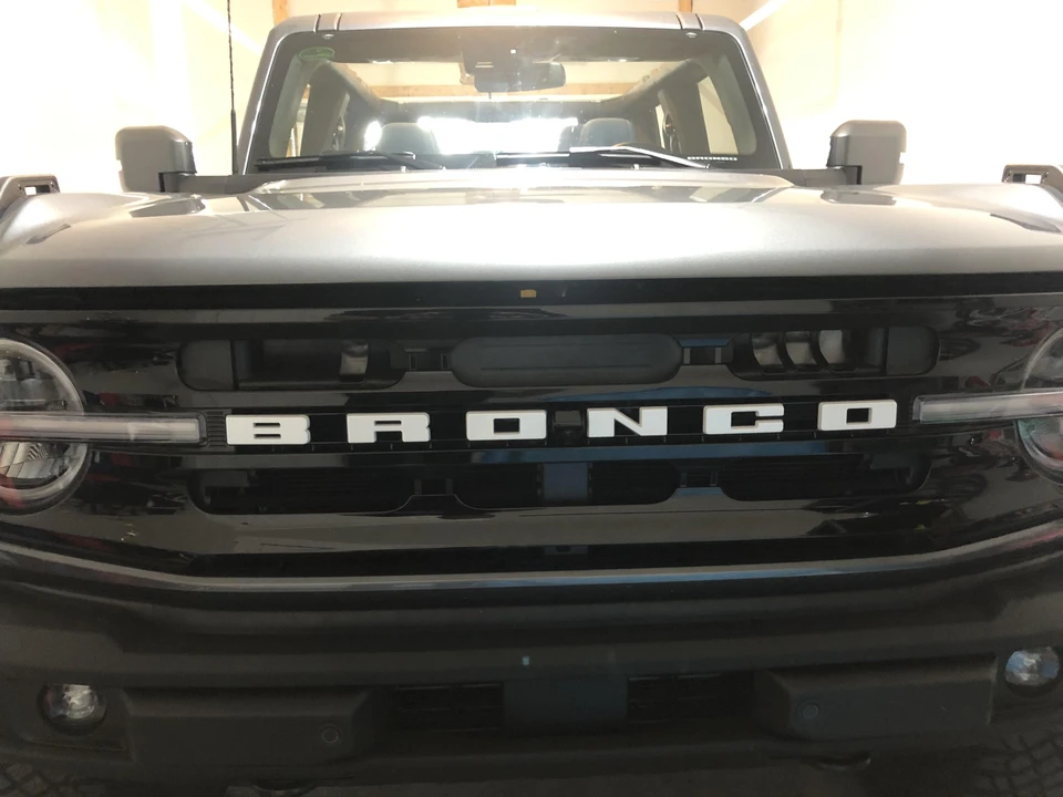2021 Ford Bronco 6th Gen - Image 14 of 30
