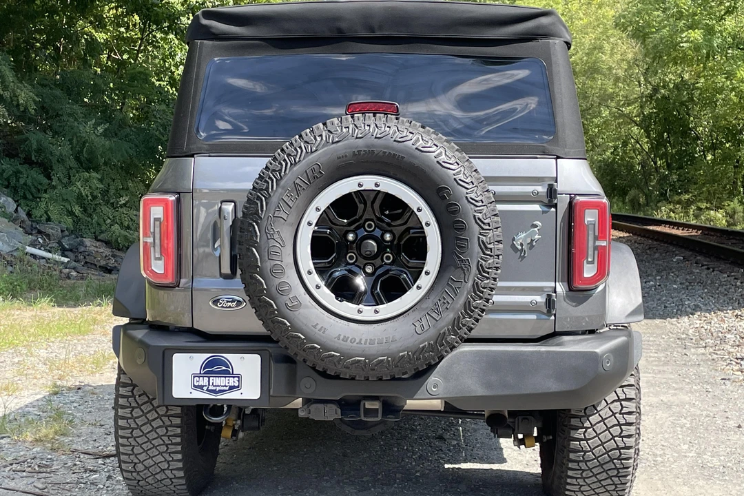 2021 Ford Bronco 6th Gen - Image 5 of 31