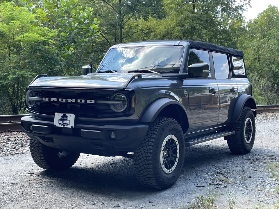 2021 Ford Bronco 6th Gen - Image 8 of 31