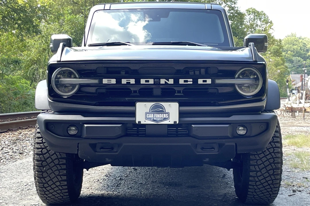 2021 Ford Bronco 6th Gen - Image 2 of 31