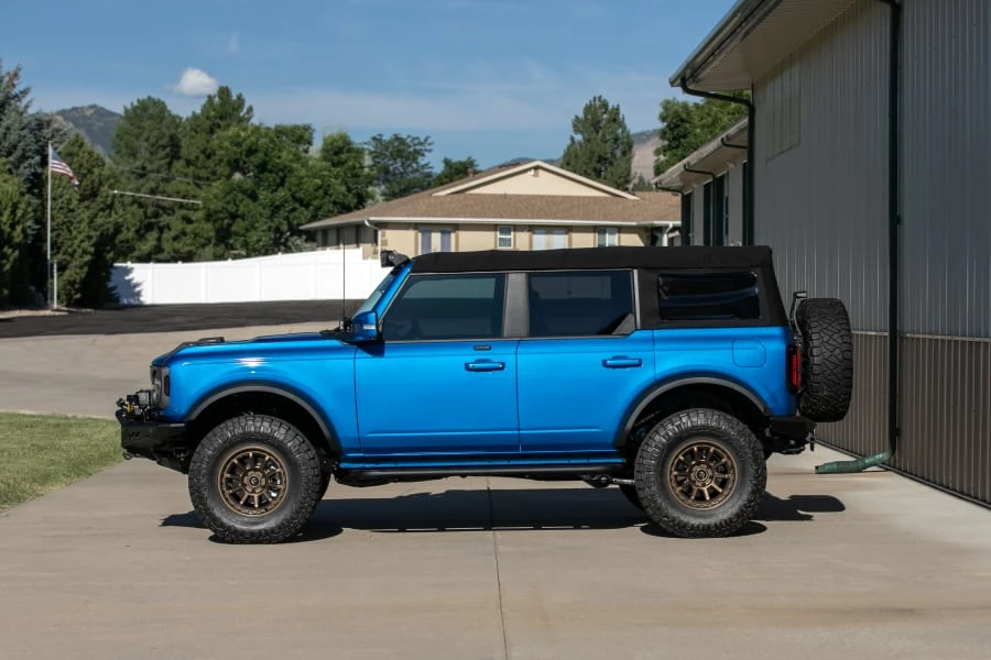2021 Ford Bronco 6th Gen - Image 2 of 31