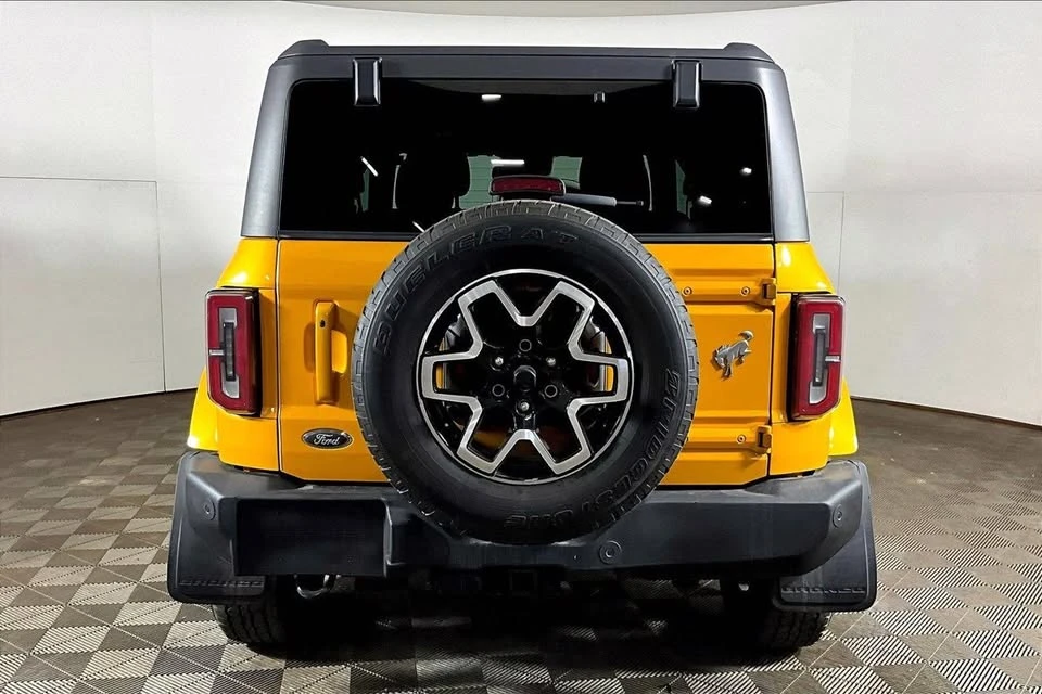 2021 Ford Bronco 6th Gen - Image 6 of 12