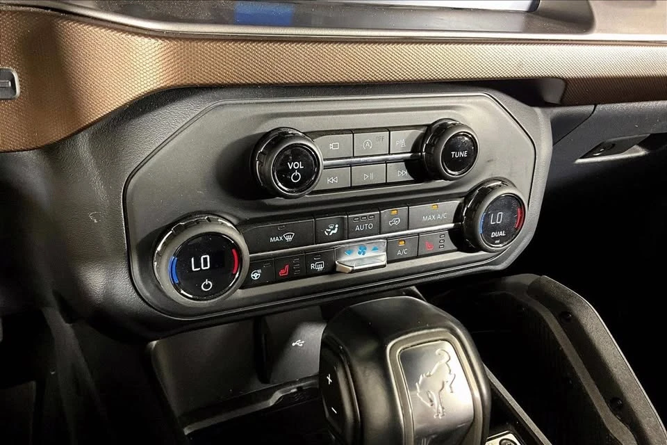 2021 Ford Bronco 6th Gen - Image 11 of 12
