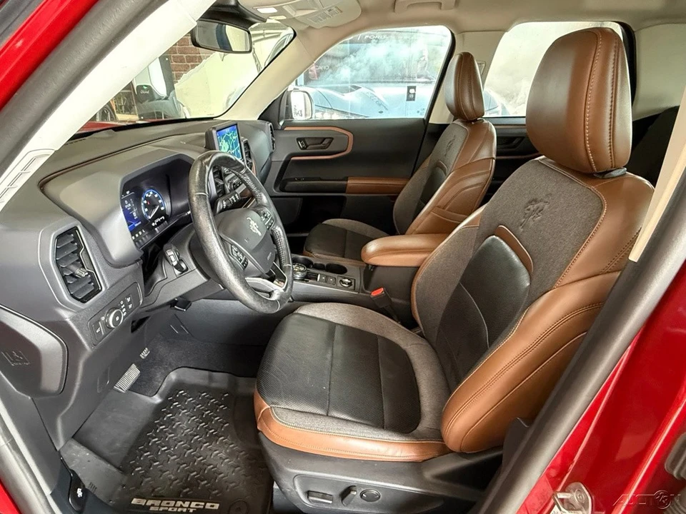 2021 Ford Bronco 6th Gen - Image 13 of 24