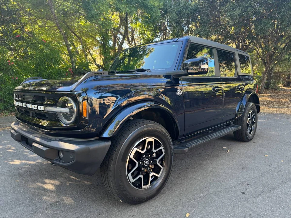 2021 Ford Bronco 6th Gen - Image 5 of 21