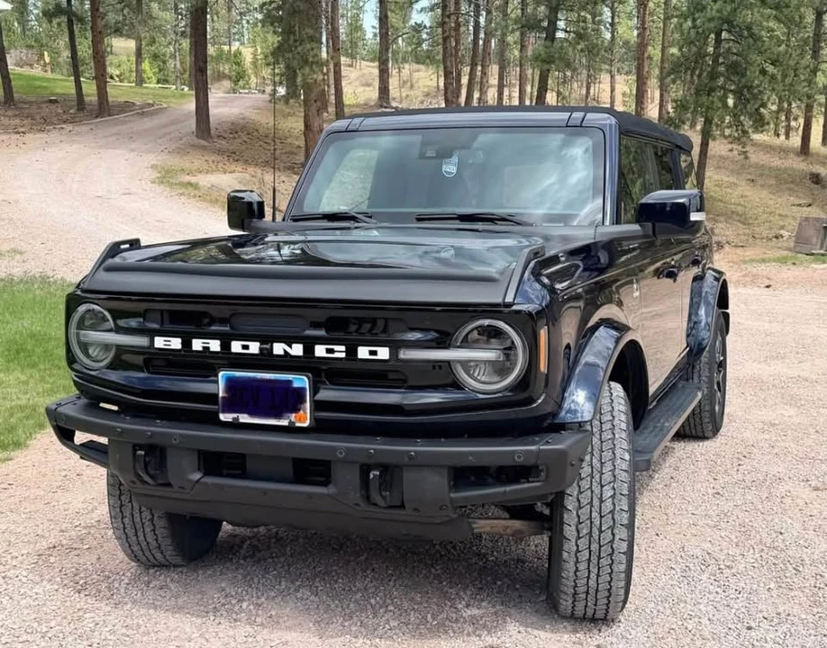 2021 Ford Bronco 6th Gen - Image 6 of 11