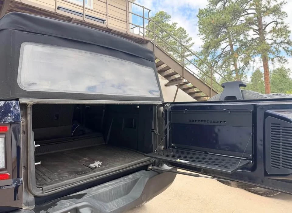 2021 Ford Bronco 6th Gen - Image 9 of 11