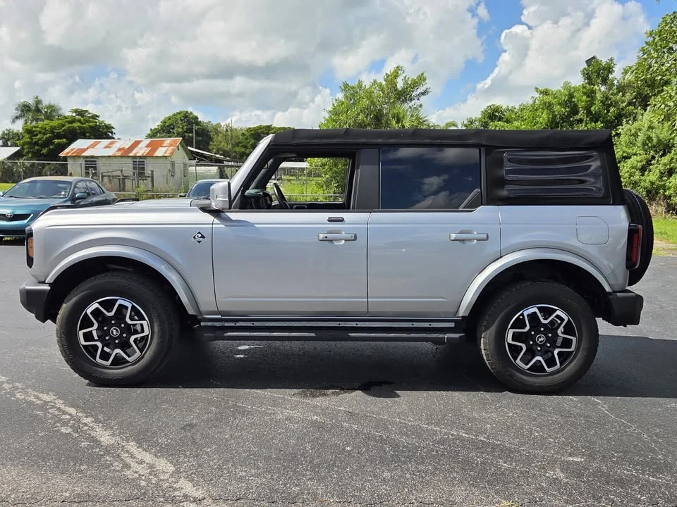 2021 Ford Bronco 6th Gen - Image 2 of 20