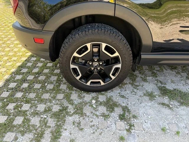 2021 Ford Bronco 6th Gen - Image 26 of 31