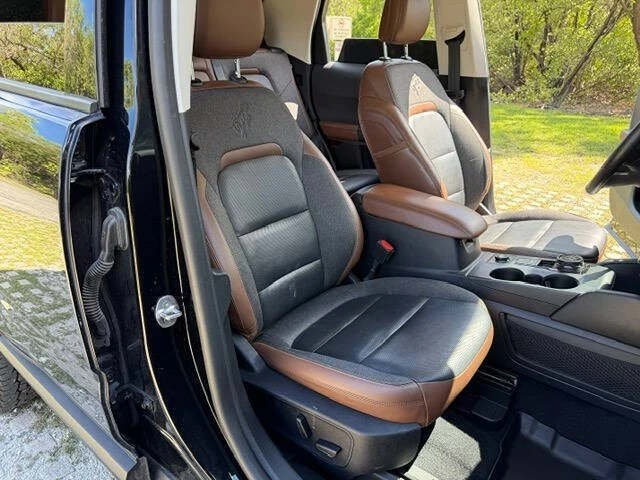 2021 Ford Bronco 6th Gen - Image 24 of 31