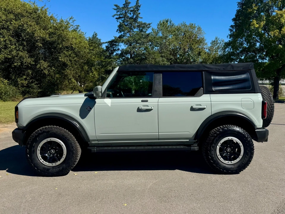 2021 Ford Bronco 6th Gen - Image 8 of 12