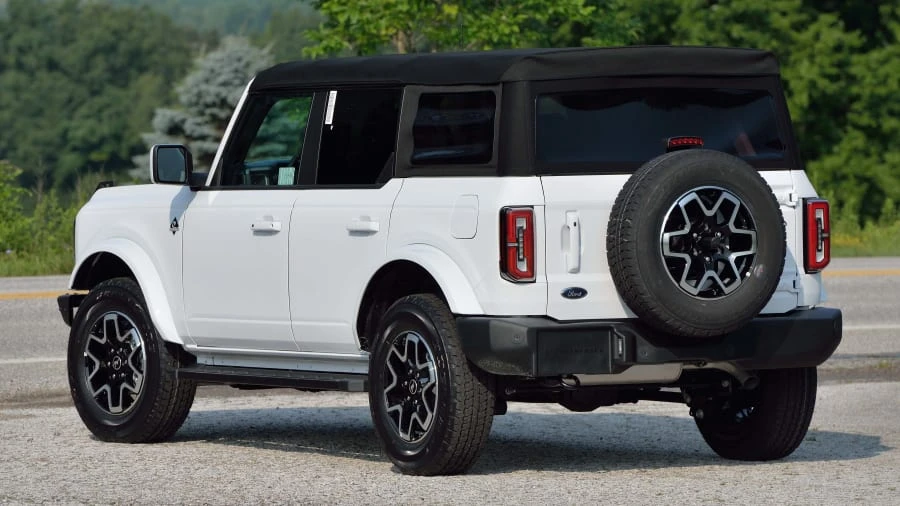 2021 Ford Bronco 6th Gen - Image 13 of 31