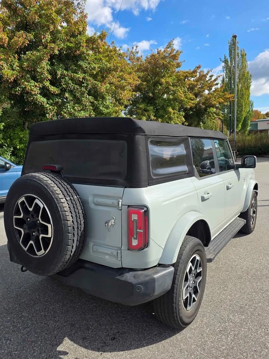 2021 Ford Bronco 6th Gen - Image 4 of 12