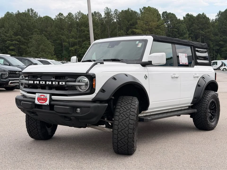 2021 Ford Bronco 6th Gen - Image 3 of 14