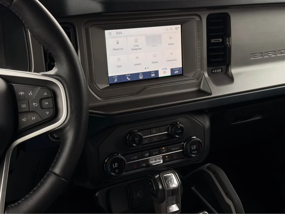 2021 Ford Bronco 6th Gen - Image 10 of 14