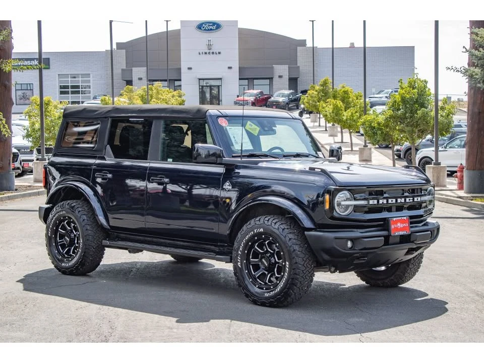 2021 Ford Bronco 6th Gen - Image 3 of 20