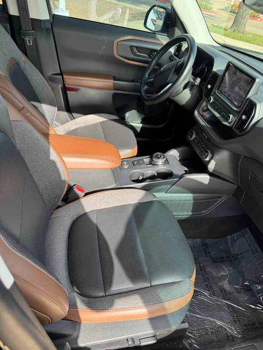 2021 Ford Bronco 6th Gen - Image 5 of 11