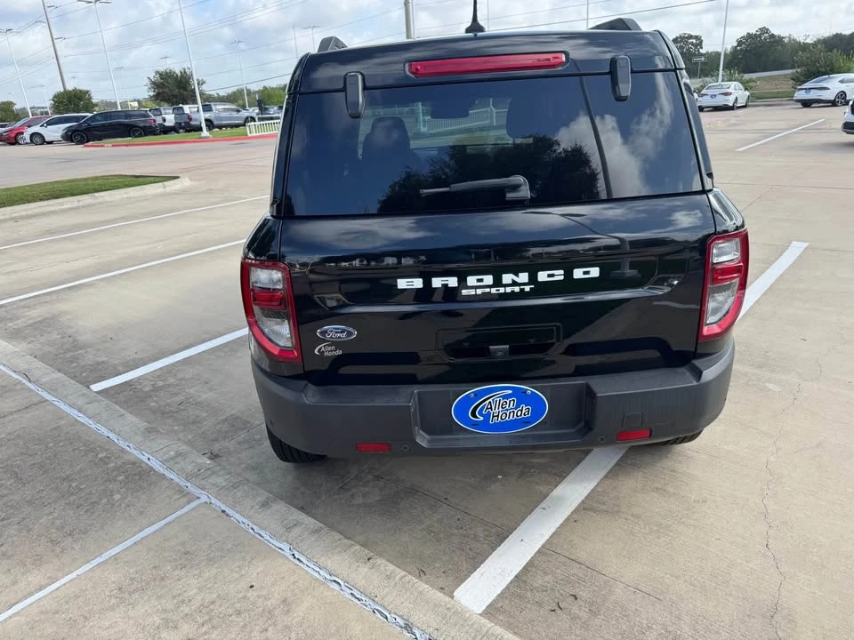 2021 Ford Bronco 6th Gen - Image 2 of 11