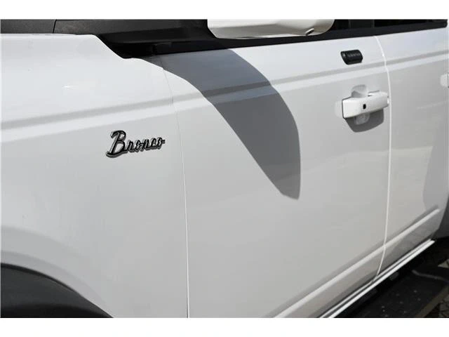 2021 Ford Bronco 6th Gen - Image 8 of 21