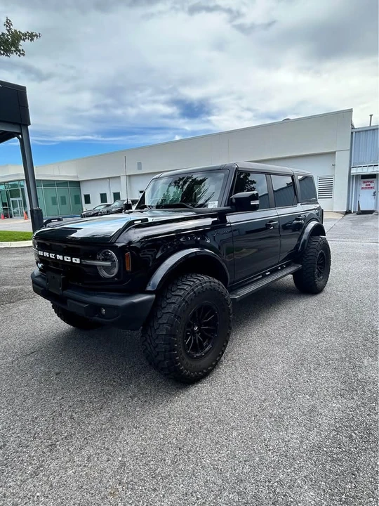 2021 Ford Bronco Sport - Image 2 of 12